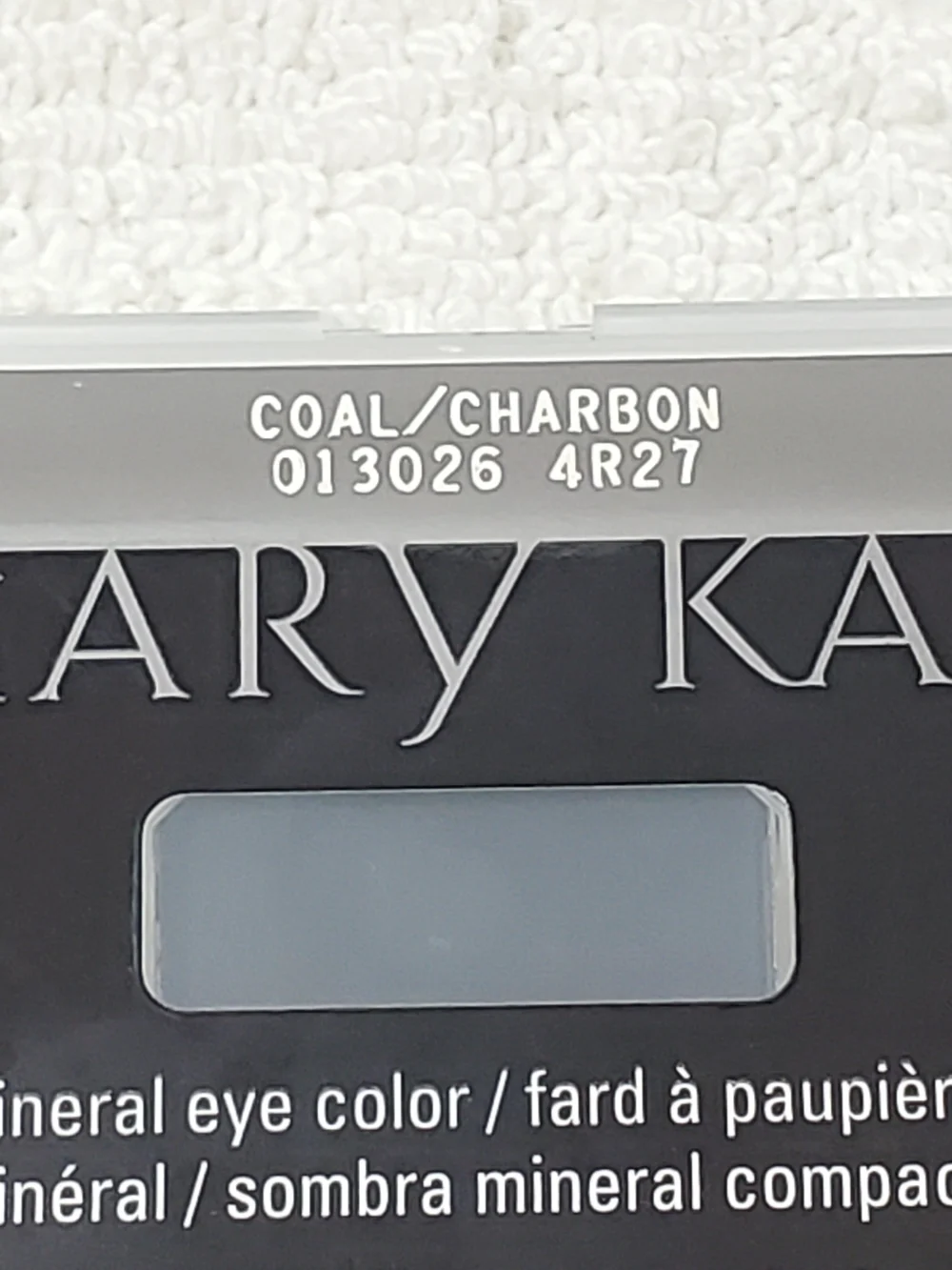 Mary Kay Mineral Eye Color — Coal Charbon Matte Charcoal